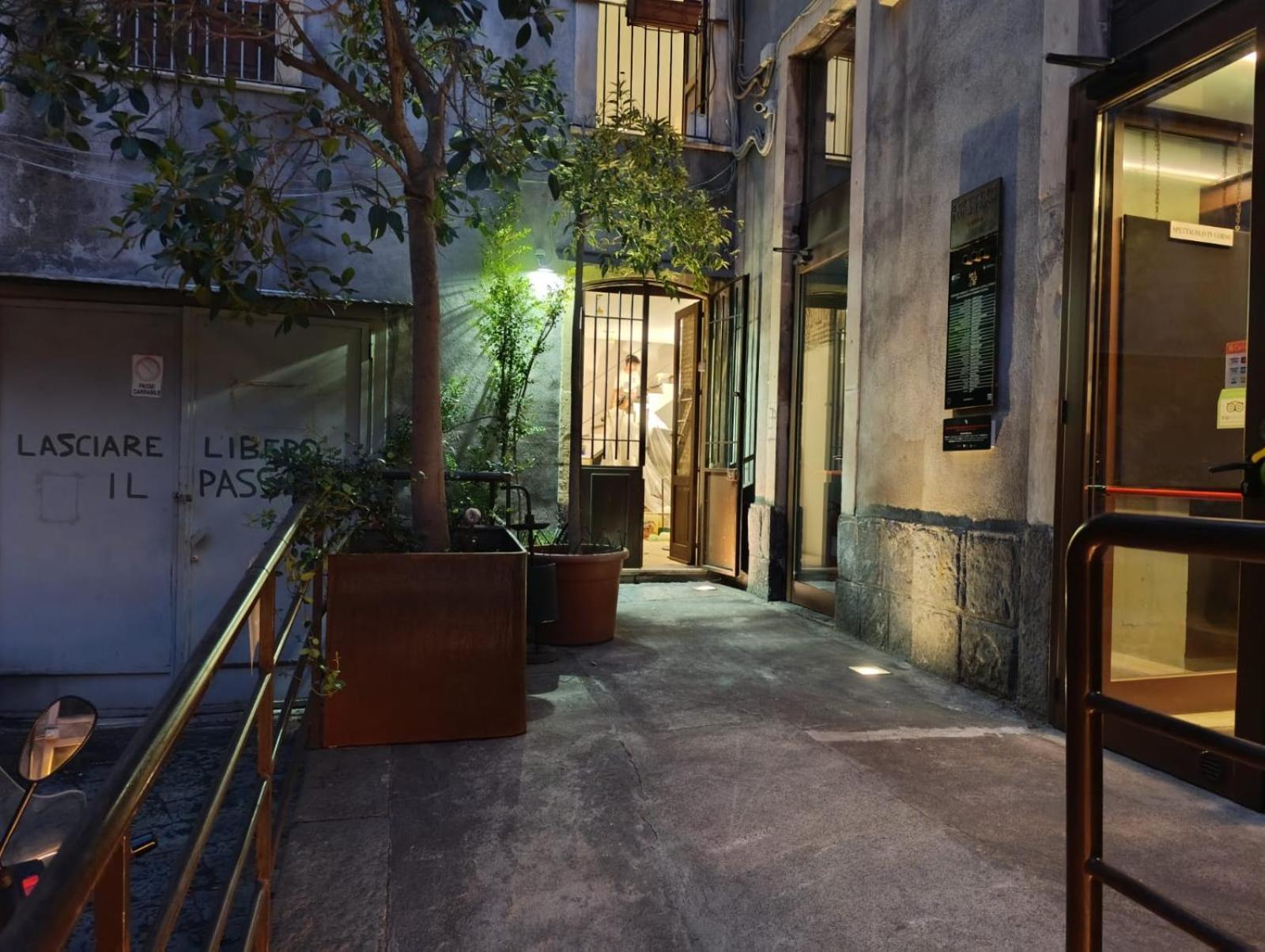 カターニアBellini Houseアパートメント エクステリア 写真